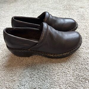 Thom McAn Dark Brown Leather Clogs